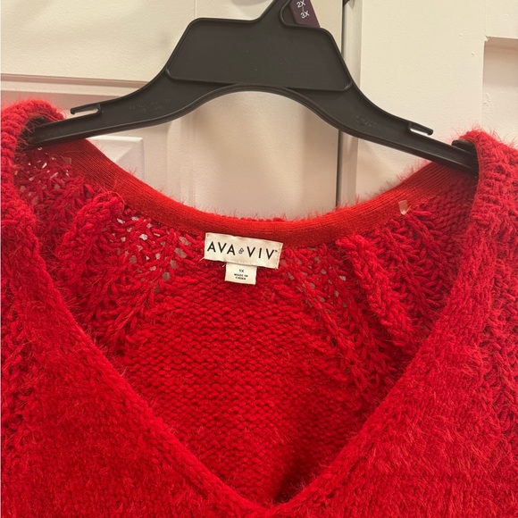Red fuzzy sweater - Picture 2 of 4